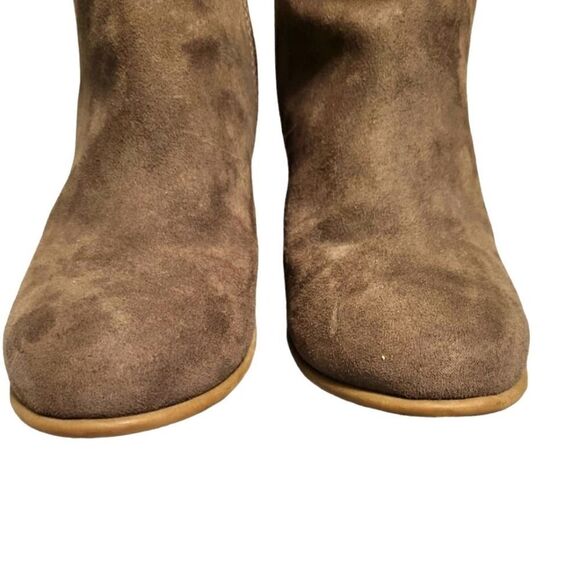 GAP Brown Suede Women's Chelsea Bootie Zipper Ankle, Size 8 - Picture 3 of 10